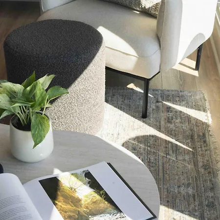 Modern Comfort | Pool, Fitness & Firepit * Nashville