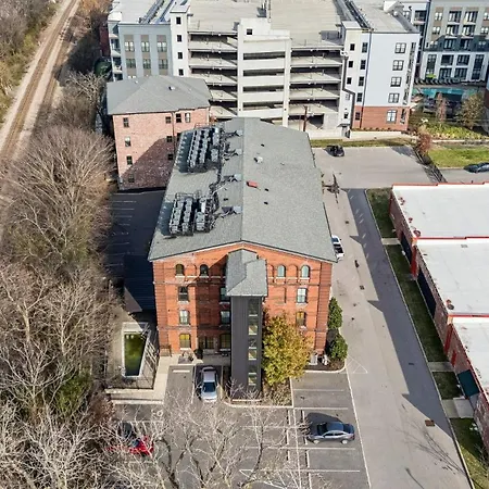 Holiday home Luxury 2br Midtown Near Broadway & Pool Nashville