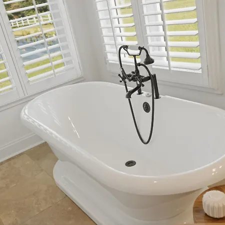 Unwind By The Fireplace In North Holiday home *