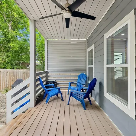 In Style Spacious Nash Near Broadway Nashville