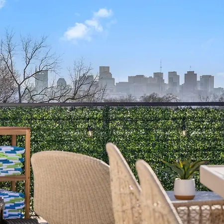 Sleeps 24 2 Homes Views Hot Tub Fire Pit Holiday home Nashville