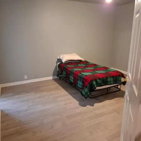 Holiday home Old School Cool 3br Minutes To Downtown