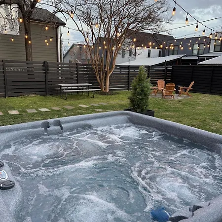 Speakeasy. East Nash. Hot Tub. Mins To Broadway * Nashville
