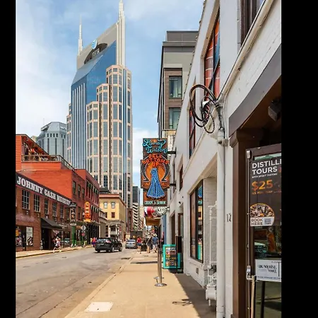 Holiday home Old School Cool 3br Minutes To Downtown
