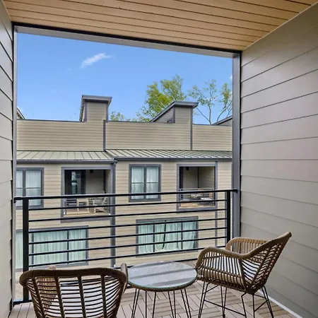 Holiday home Combined Twin Townhomes 6br Hot Tubs Nashville