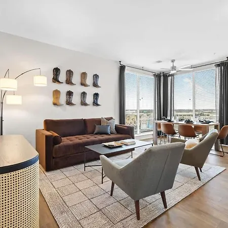 Apartment Modern 2br W 2 King Beds Near Broadway Nashville