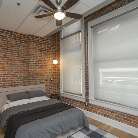 Holiday home The Record -steps To Broadway & Printers Alley Nashville