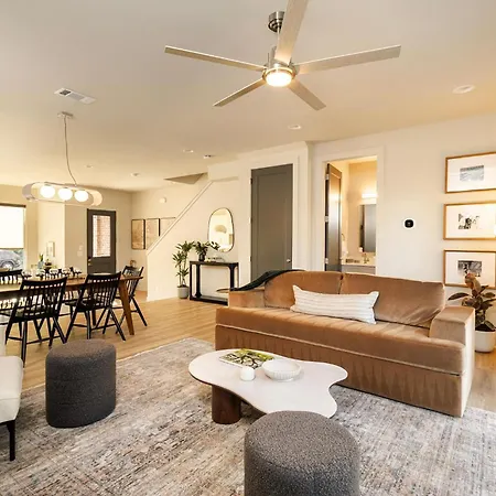 Work & Unwind | Pool, Sauna & Fitness Apartment