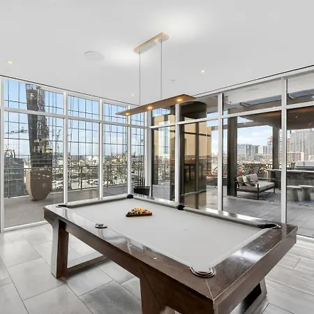 Broadway Views Lux Gulch Condo+ Private Balcony Nashville