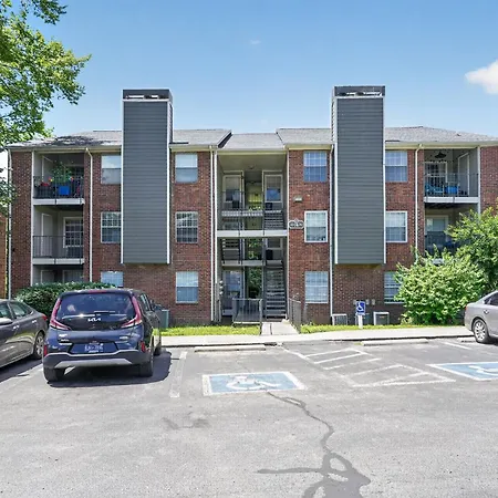 Apartment Preakness Ideal For Work Or Play *