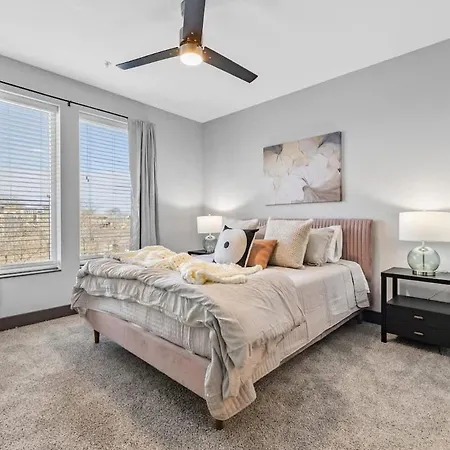 Modern 2br Retreat Sylvan Park Near Broadway Nashville