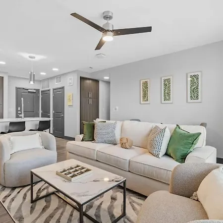 Modern 2br Retreat Sylvan Park Near Broadway Apartment