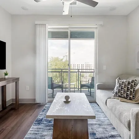 Landing Beautiful 2Bd Gym Courtyard Apartment Nashville