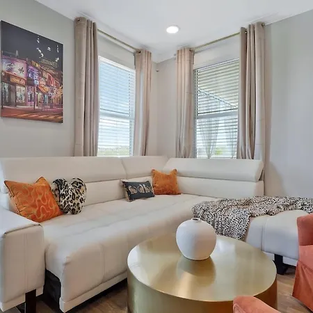 Apartment Retronash Penthouse Sleeps 7 Terrace Downtown View