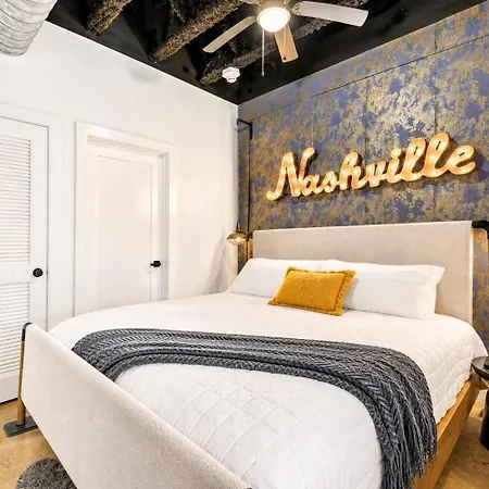 Spacious Near Downtown & Bna * Nashville