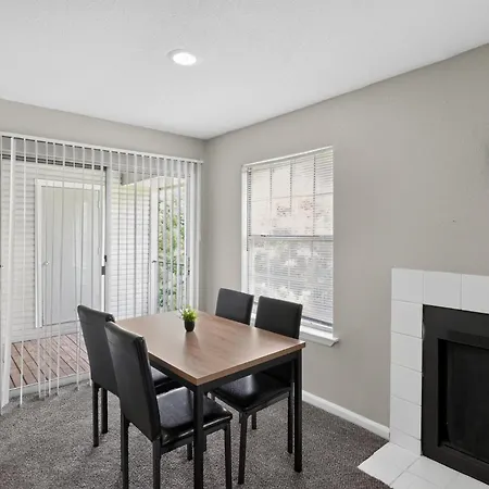 Preakness Ideal For Work Or Play Nashville