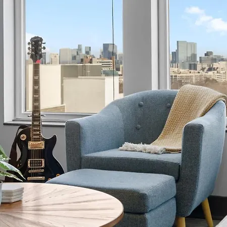 Stylish 2br Near Sylvan Park- Music Views *