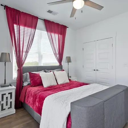Retronash Penthouse Sleeps 7 Terrace Downtown View *