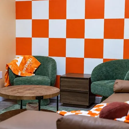 Game Day Getaway Vols Themed Near Vanderbilt