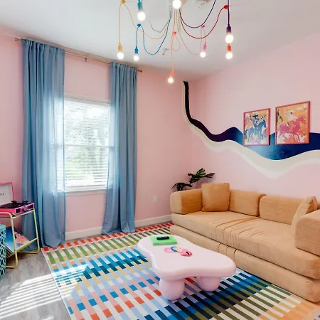 Colorful Escape Minutes From Broadway