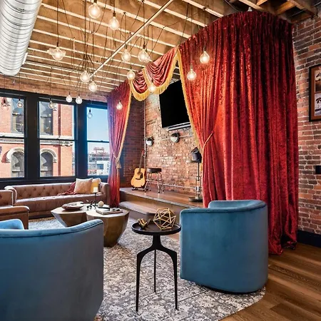 The Velvet Vault-luxury Downtown Loft With River View & Walk To Broadway * Nashville