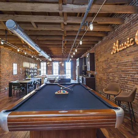 The Library-downtown Luxury Penthouse Printers Alley Steps To Broadway * Nashville
