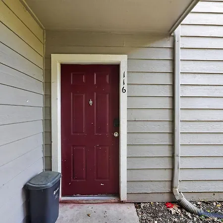 Spacious 2-bedroom Near Downtown * Nashville