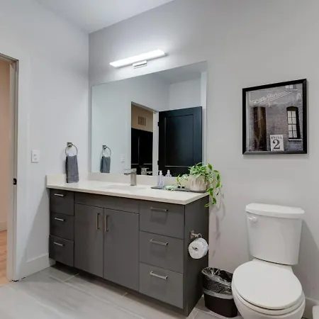 Apartment Two Kings On Floor W Pool & Patio *