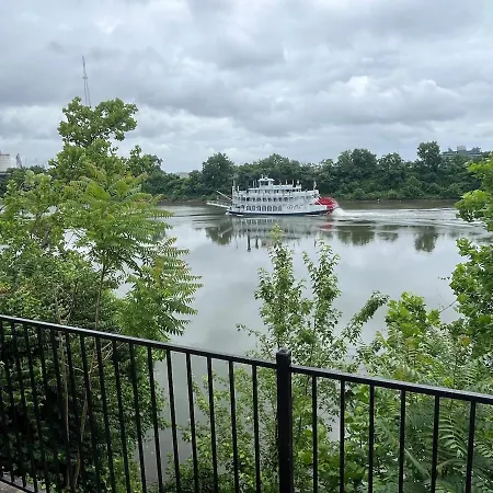 Riverside Rhythm! Waterfront & Walk To Broadway! *