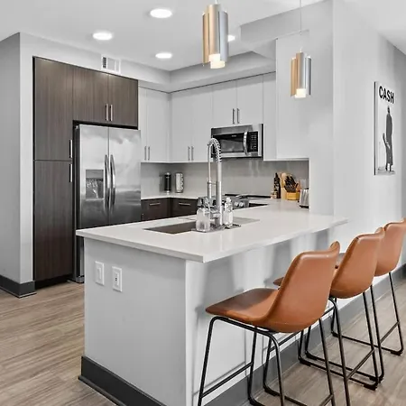 Stylish 2br Near Sylvan Park- Music Views Apartment Nashville