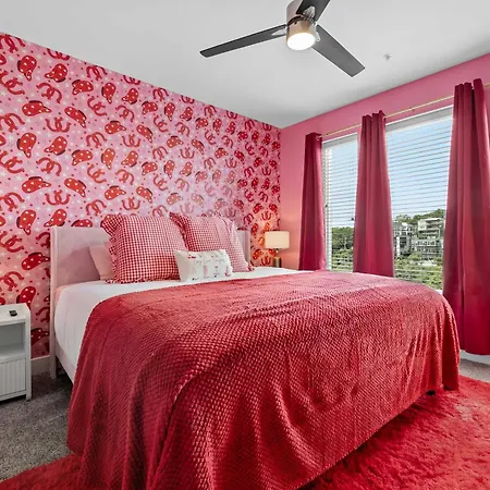 Vibrant Retreat Pool And Glam Nashville