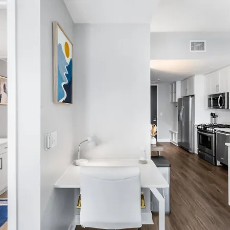 Lux In The Gulch Walkable Stay, Parking Apartment