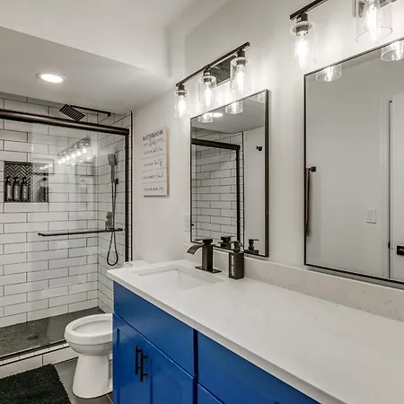 Apartment 8 Mi To Nissan Stadium & Broadway! Nashville