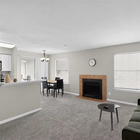 Preakness Comfort Meets Convenience Apartment