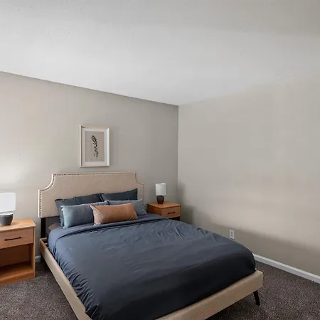 Apartment Preakness Ideal For Work Or Play Nashville