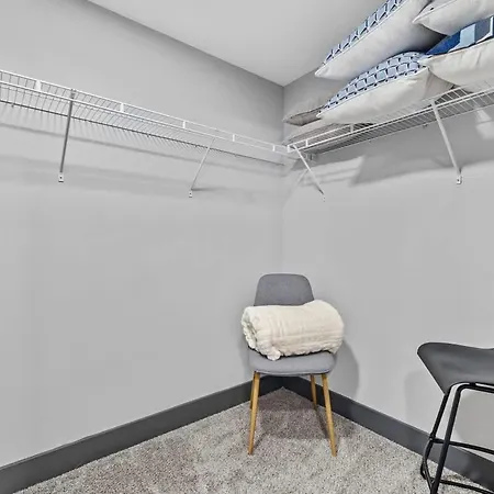 Modern 2br Retreat Sylvan Park Near Broadway *