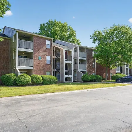 Perfect Base Near Everything Need Apartment *