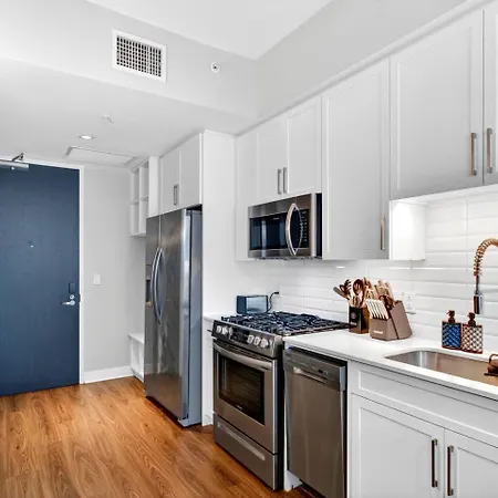 Gulch Gem Pool, Walkable + Parking