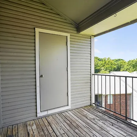 Preakness Comfort Meets Convenience * Nashville