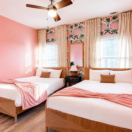 Apartment Coastal Cowgirl Retreat Near Broadway & Vanderbilt