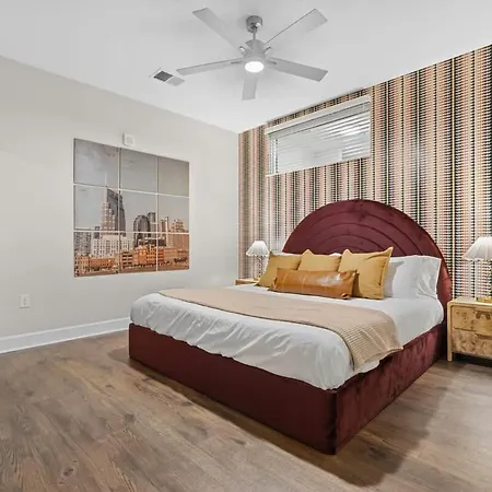 Apartment 2br W Glam Station & Karaoke Near Broadway Nashville