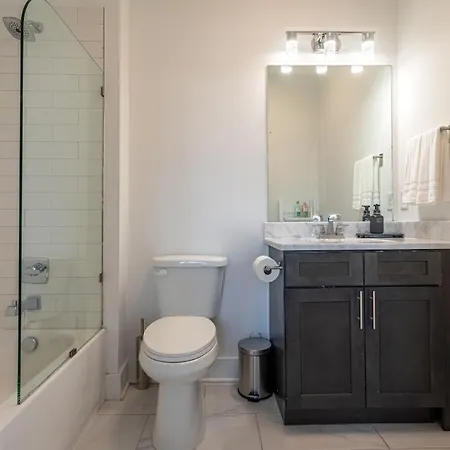 Apartment Retronash Penthouse Sleeps 7 Terrace Downtown View *