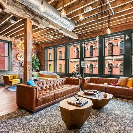 Holiday home The Velvet Vault-luxury Downtown Loft With River View & Walk To Broadway Nashville