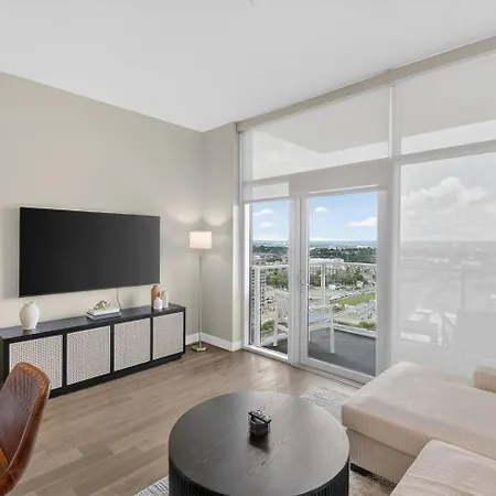 Broadway Views Lux Gulch Condo+ Private Balcony Nashville