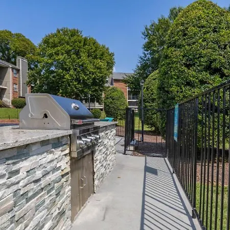 Apartment Preakness Ideal For Work Or Play Nashville