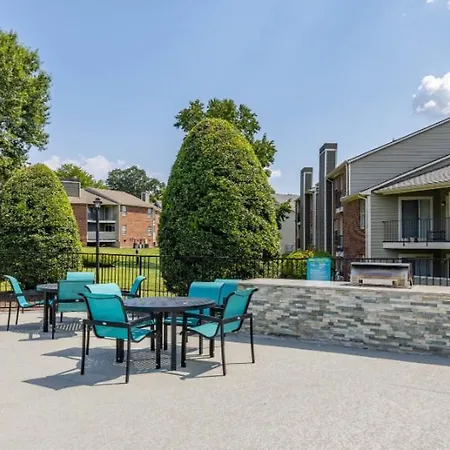 Apartment Preakness Comfort Meets Convenience *