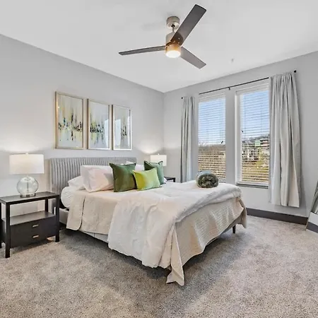 Modern 2br Retreat Sylvan Park Near Broadway Apartment *