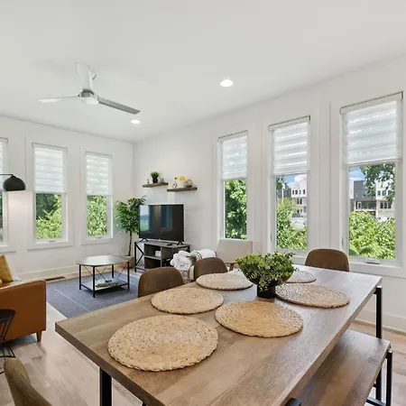 Apartment Modern Townhouse Close To Broadway *