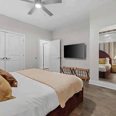 2br W Glam Station & Karaoke Near Broadway Apartment Nashville