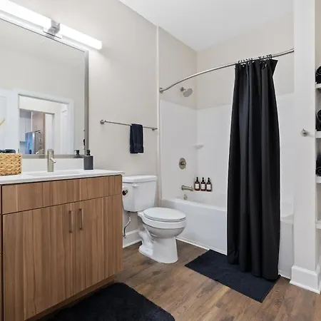 Stylish Gulch Retreat - Near Broadway